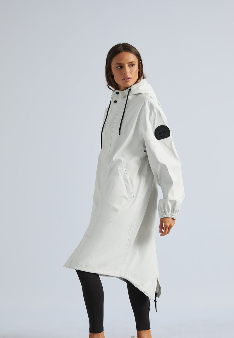 ELEMENTS Long Raincoat